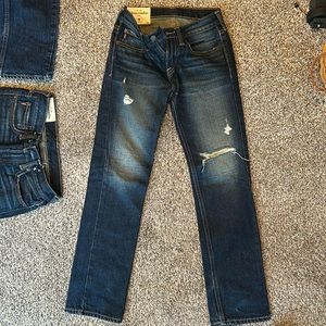 Kids Abercrombie jeans size 10 brand new never worn (without tags).